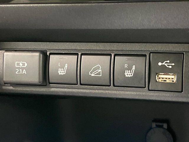 TOYOTA YARIS CROSS HYBRID 2021 Image 31