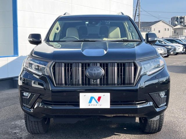 TOYOTA LANDCRUISER PRADO 2023 Image 31