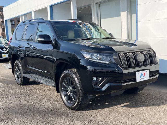 TOYOTA LANDCRUISER PRADO 2023 Image 31