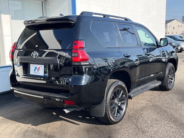 TOYOTA LANDCRUISER PRADO 2023 Image 31