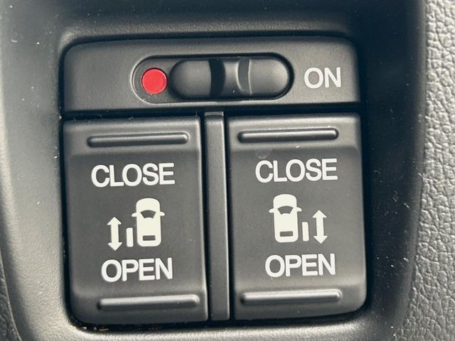 HONDA N BOX CUSTOM 2015 Image 31