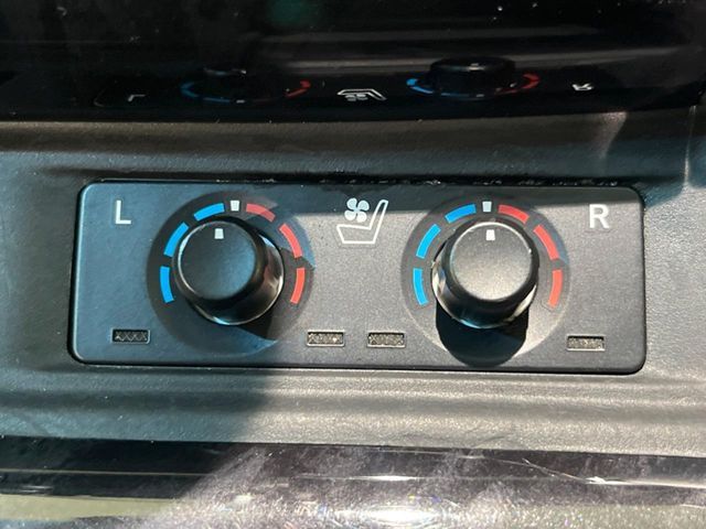 TOYOTA ALPHARD HYBRID 4WD 2020 Image 31