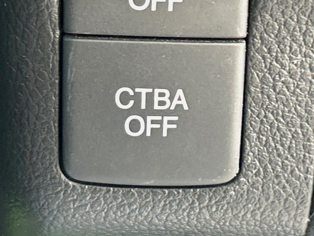 HONDA N BOX 2015 Image 31