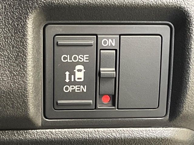 HONDA N BOX CUSTOM 2025 Image 31