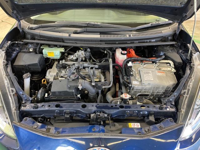 TOYOTA AQUA 2018 Image 31