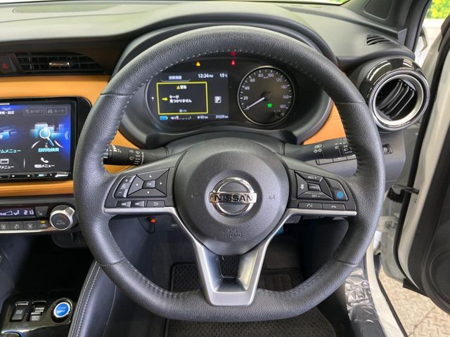 NISSAN KICKS 2022 Image 31