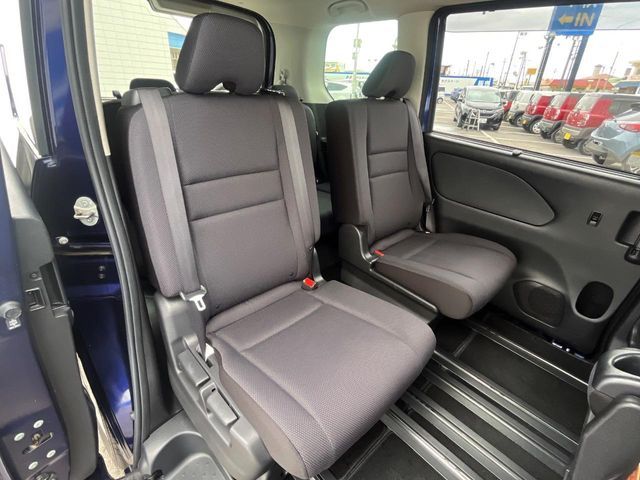 NISSAN SERENA  S-HYBRID 2017 Image 31