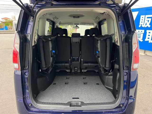 NISSAN SERENA  S-HYBRID 2017 Image 31