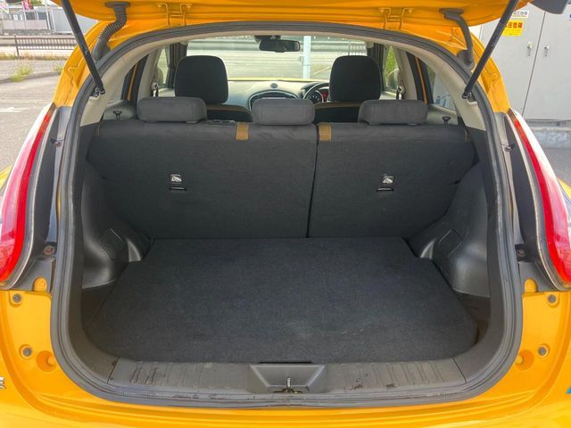 NISSAN JUKE 2016 Image 31