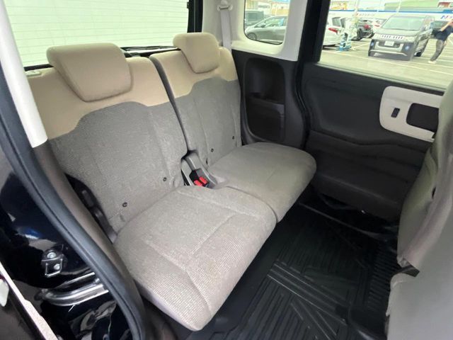 HONDA N BOX 2021 Image 31