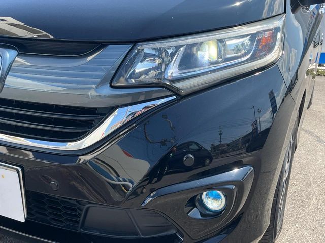 HONDA FREED HYBRID 2017 Image 31