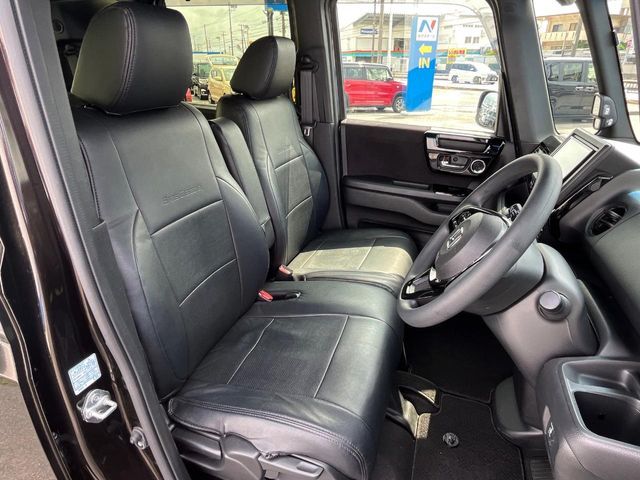 HONDA N BOX CUSTOM 2021 Image 31