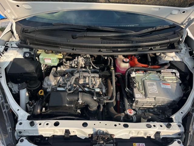 TOYOTA AQUA 2018 Image 31