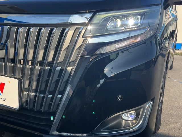 TOYOTA ESQUIRE HYBRID 2017 Image 31