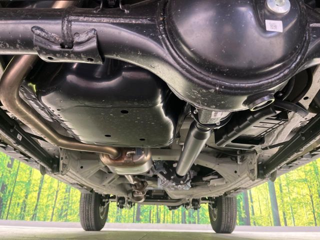 SUZUKI JIMNY NOMADE 2025 Image 31