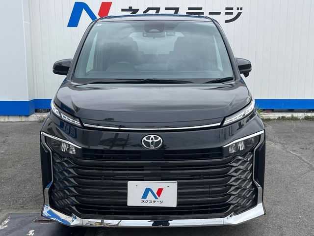 TOYOTA VOXY 2024 Image 31