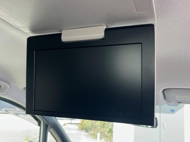 TOYOTA VOXY 2014 Image 31