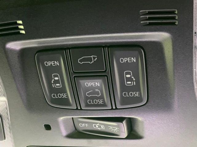 TOYOTA VELLFIRE 2017 Image 31