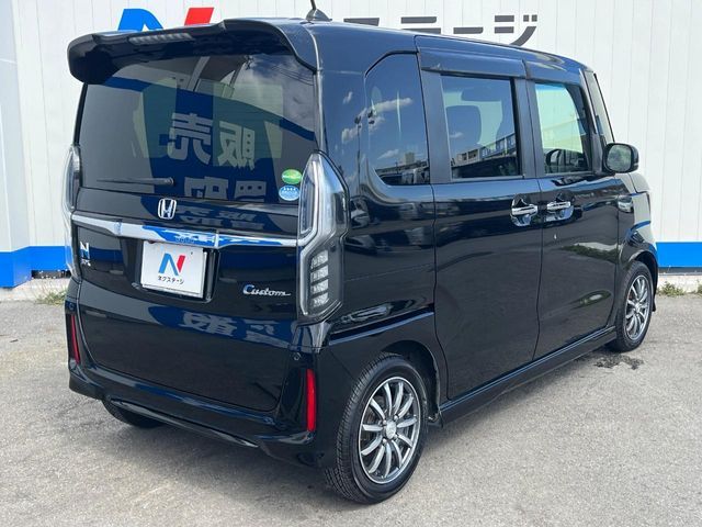 HONDA N BOX CUSTOM 2018 Image 31
