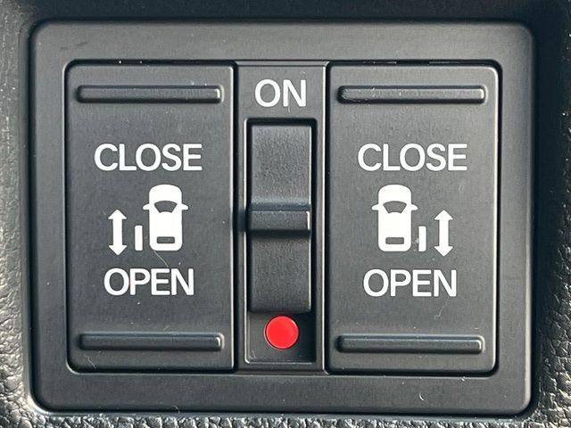 HONDA N BOX CUSTOM 2020 Image 31