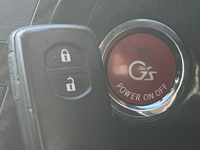 TOYOTA PRIUS 2014 Image 31