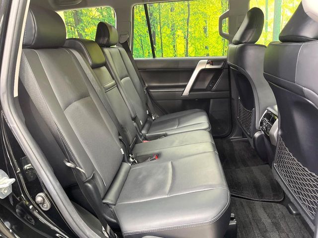 TOYOTA LANDCRUISER PRADO 2023 Image 31