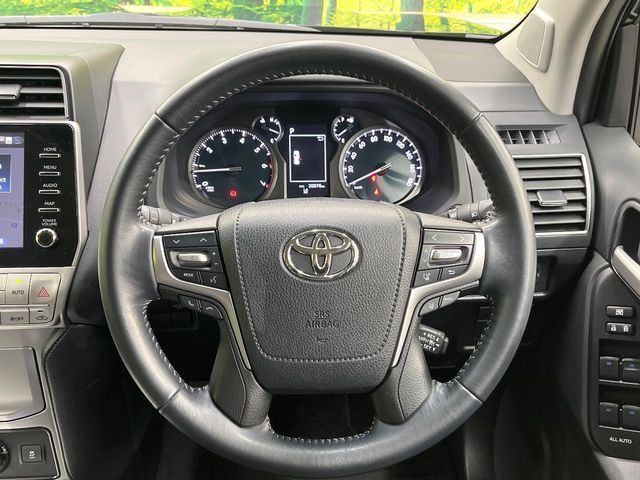 TOYOTA LANDCRUISER PRADO 2023 Image 31