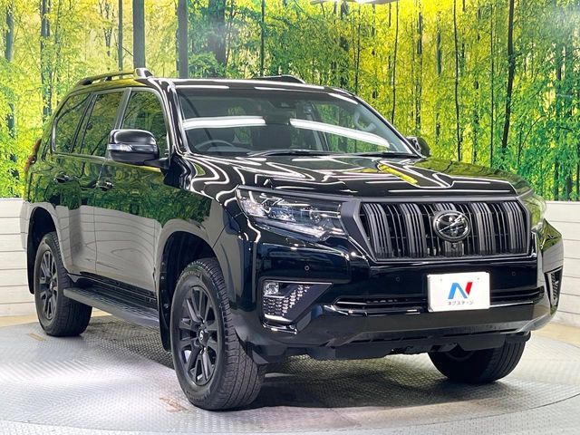 TOYOTA LANDCRUISER PRADO 2023 Image 31