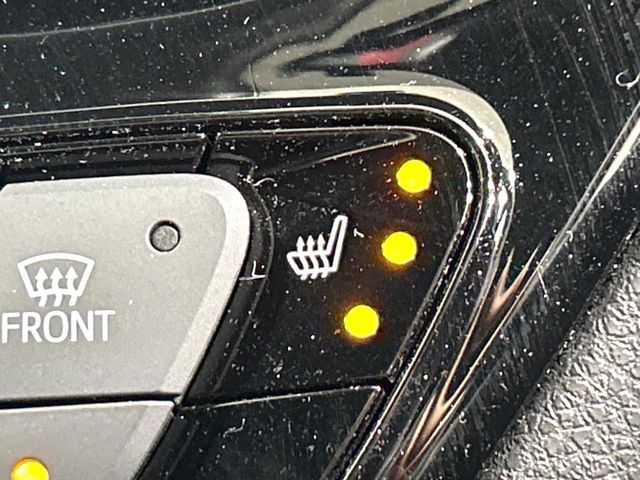 TOYOTA C-HR 2017 Image 31