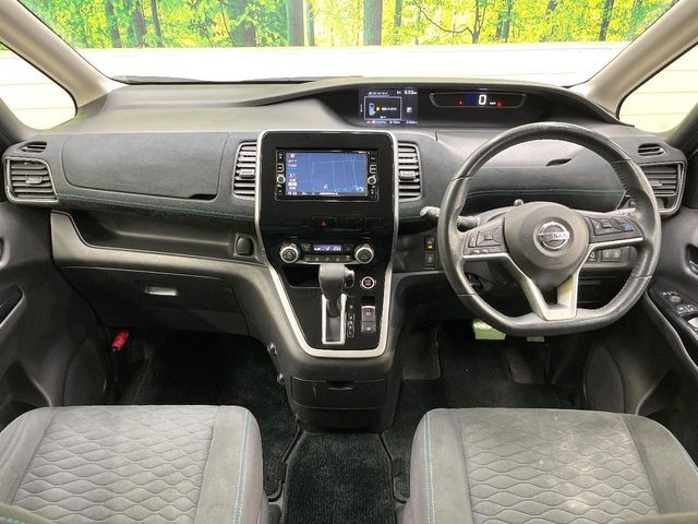 NISSAN SERENA  S-HYBRID 2017 Image 31