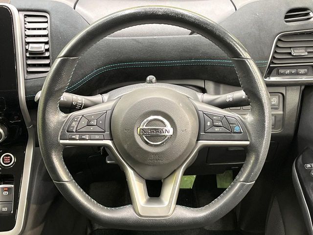 NISSAN SERENA  S-HYBRID 2017 Image 31