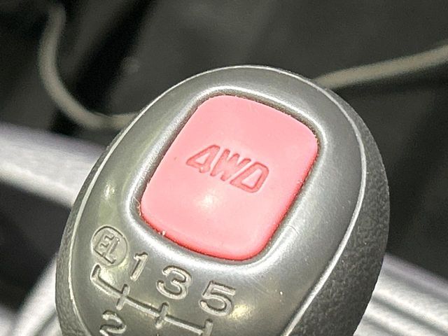 SUBARU SAMBAR TRUCK 4WD 2012 Image 31