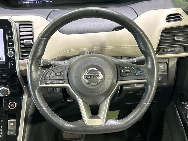 NISSAN SERENA  S-HYBRID 2017 Image 31