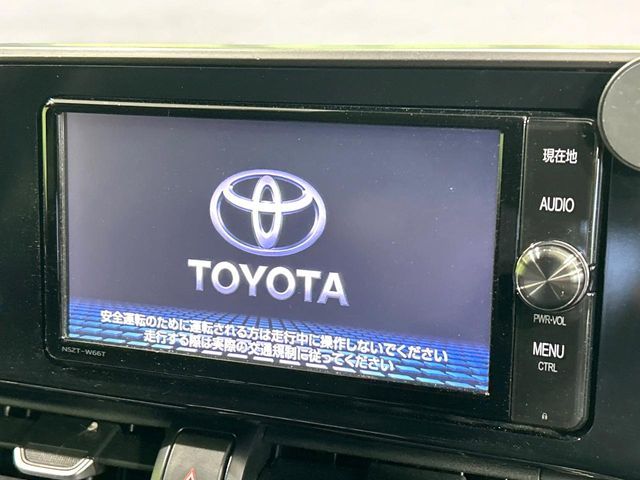 TOYOTA C-HR 2017 Image 31