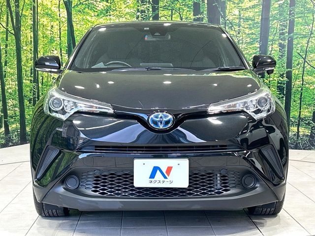 TOYOTA C-HR 2017 Image 31