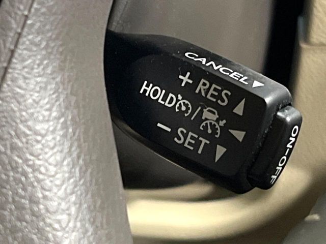 TOYOTA LANDCRUISER PRADO 2023 Image 31