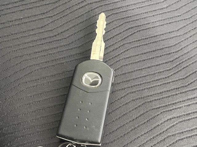 MAZDA PREMACY 2010 Image 31