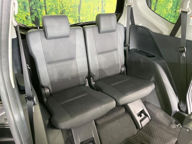 TOYOTA SIENTA 2018 Image 31