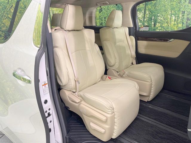 TOYOTA ALPHARD 2019 Image 31