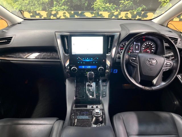 TOYOTA ALPHARD 2020 Image 31
