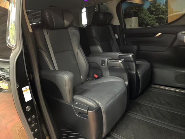 TOYOTA ALPHARD 2020 Image 31