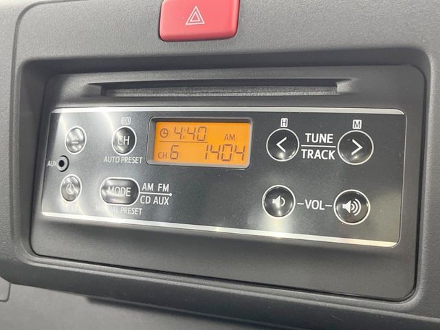 DAIHATSU HIJET TRUCK 4WD 2015 Image 31