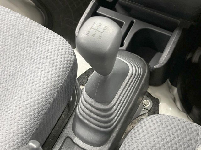 DAIHATSU HIJET TRUCK 4WD 2015 Image 31