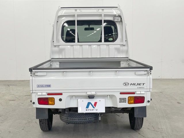 DAIHATSU HIJET TRUCK 4WD 2015 Image 31