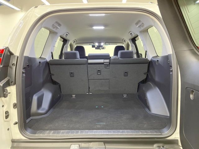 TOYOTA LANDCRUISER PRADO 2022 Image 31