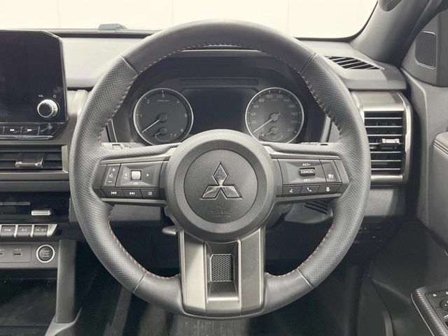 MITSUBISHI TRITON 2024 Image 31