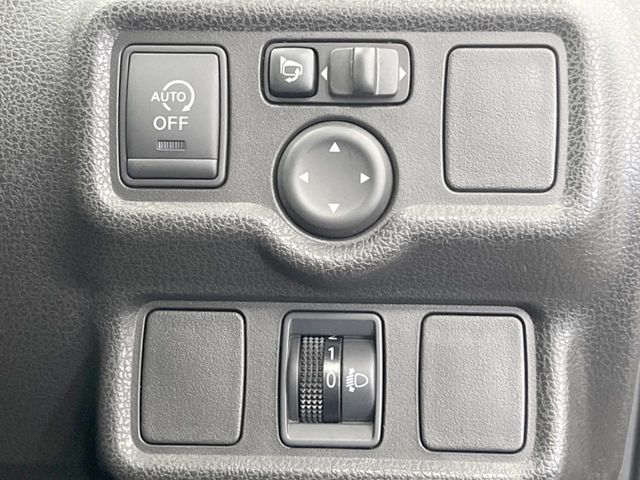 NISSAN NOTE 2014 Image 31