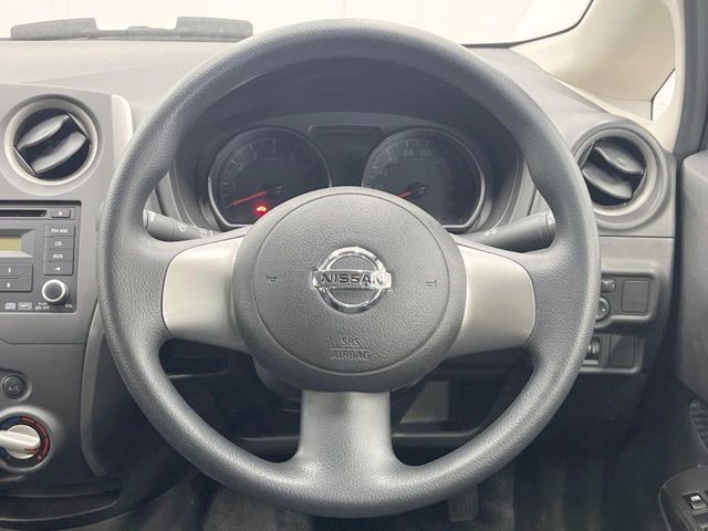 NISSAN NOTE 2014 Image 31