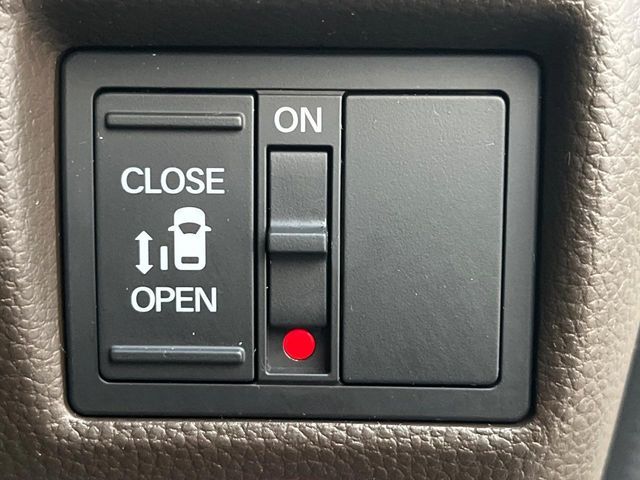 HONDA N BOX 2021 Image 31