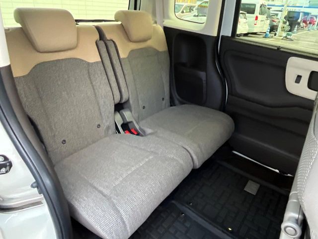 HONDA N BOX 2021 Image 31